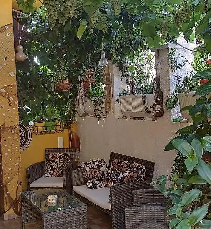 Maggi Апартаменты *