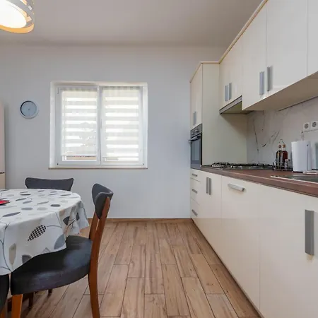 アパート Maggi プレコ